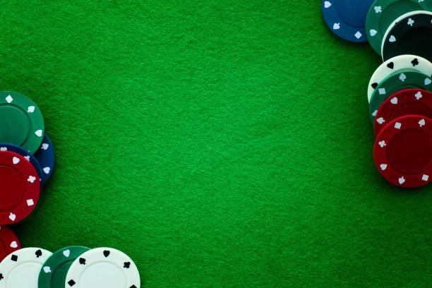 Live roulette table view on youslot88 mobile app showing dealer, spinning wheel, and betting interface